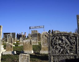 In Search of a Native Shtetl. Looking Back in Time Three Generations Later